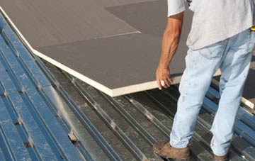 benefits of insulating Sisland flat roofing